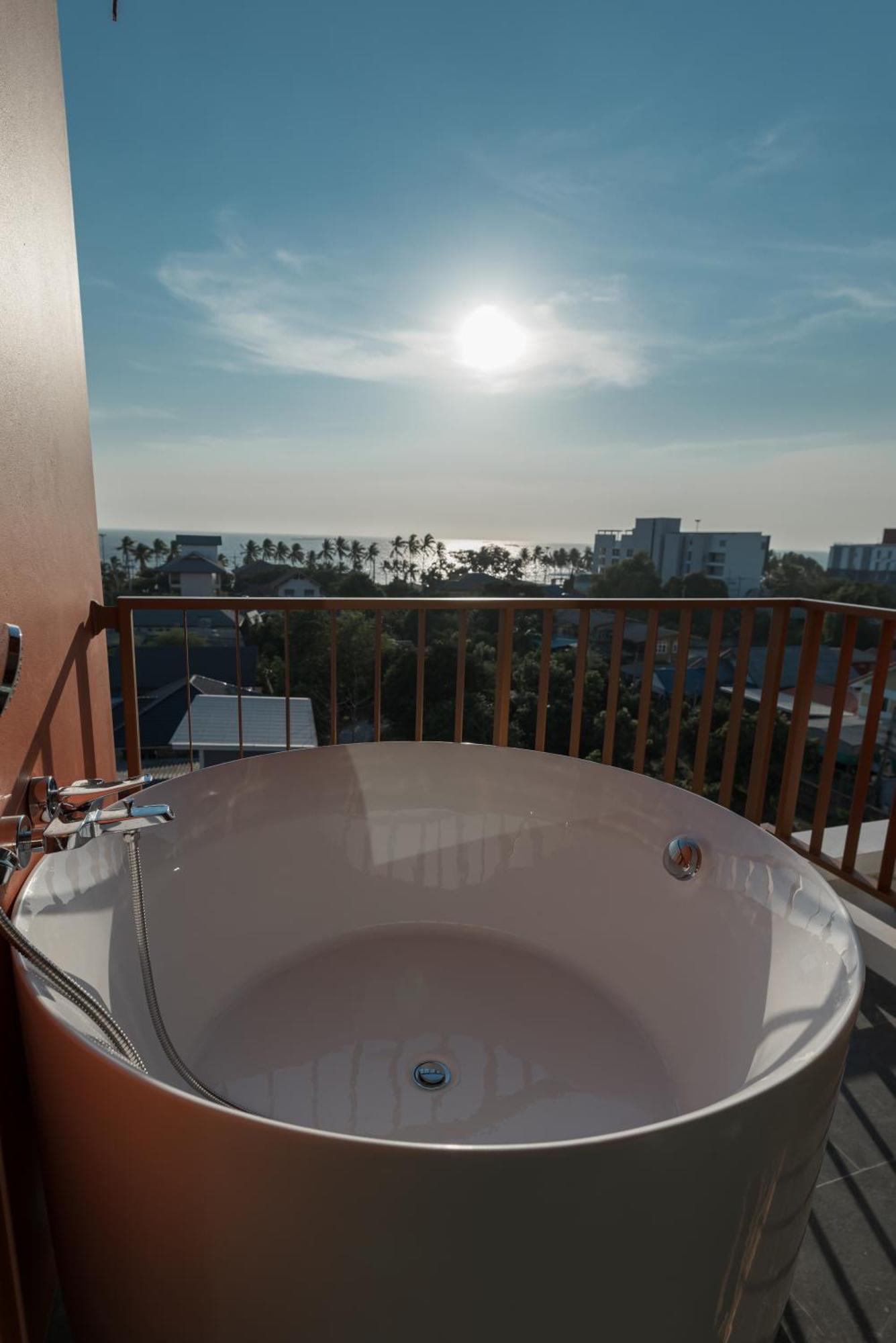 Blu Monkey Hub And Hotel Bangsaen ห้อง รูปภาพ